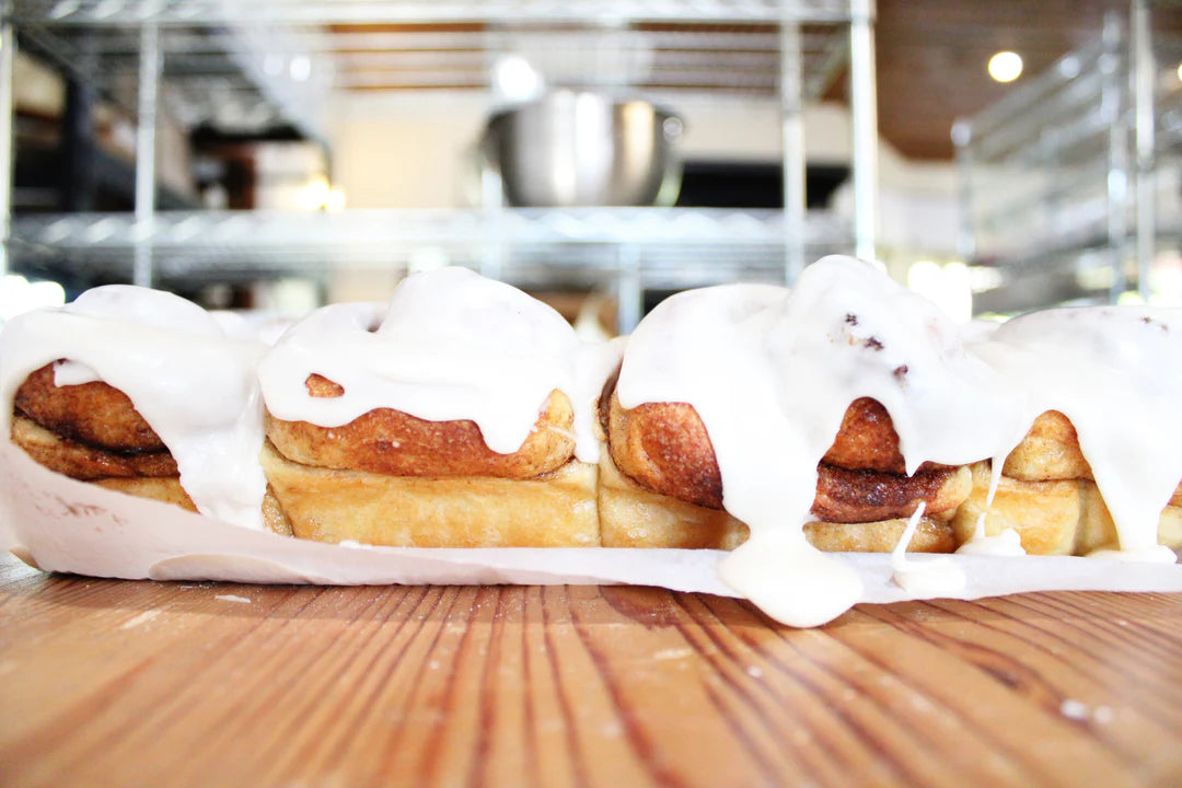 Cinnamon Roll Farm Box