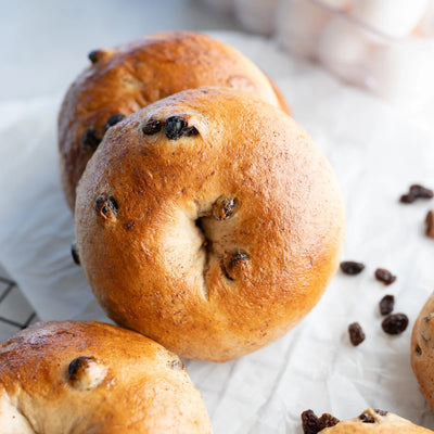 Cinnamon Raisin Bagels