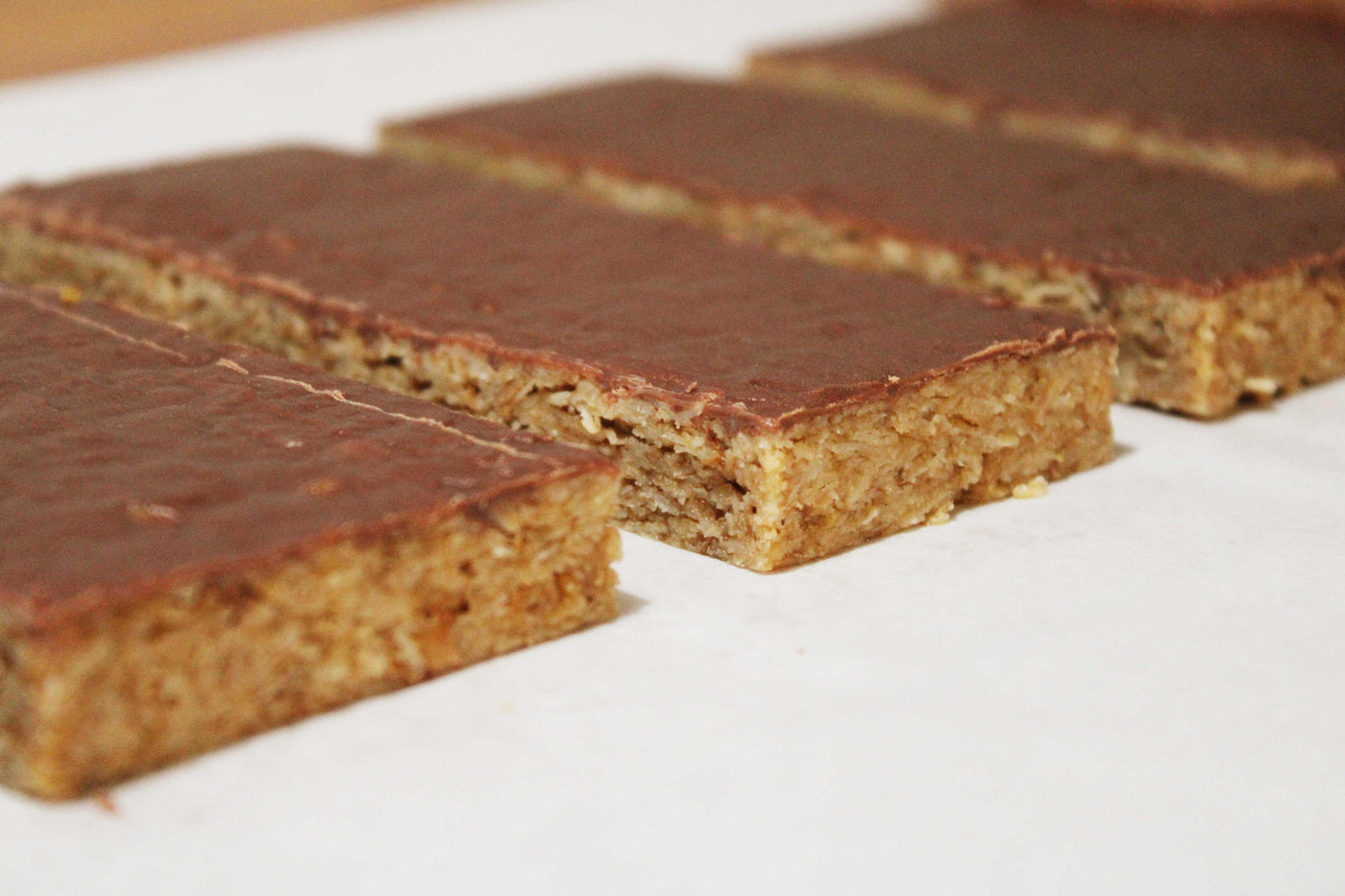 Chocolate Peanut Butter Granola Bar